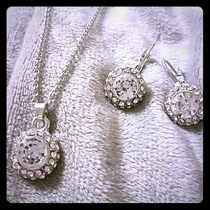 Crystal silver set necklace and earrings